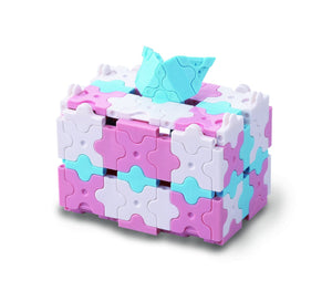 Gift box featured in the LaQ sweet collection cute house set