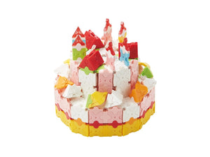 Birthday cake featured in the LaQ sweet collection sweets party set