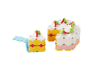 Strawberry spongecake featured in the LaQ sweet collection sweets party set