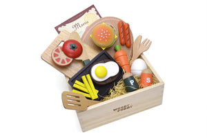 All products inside box featured in the woody puddy american food set